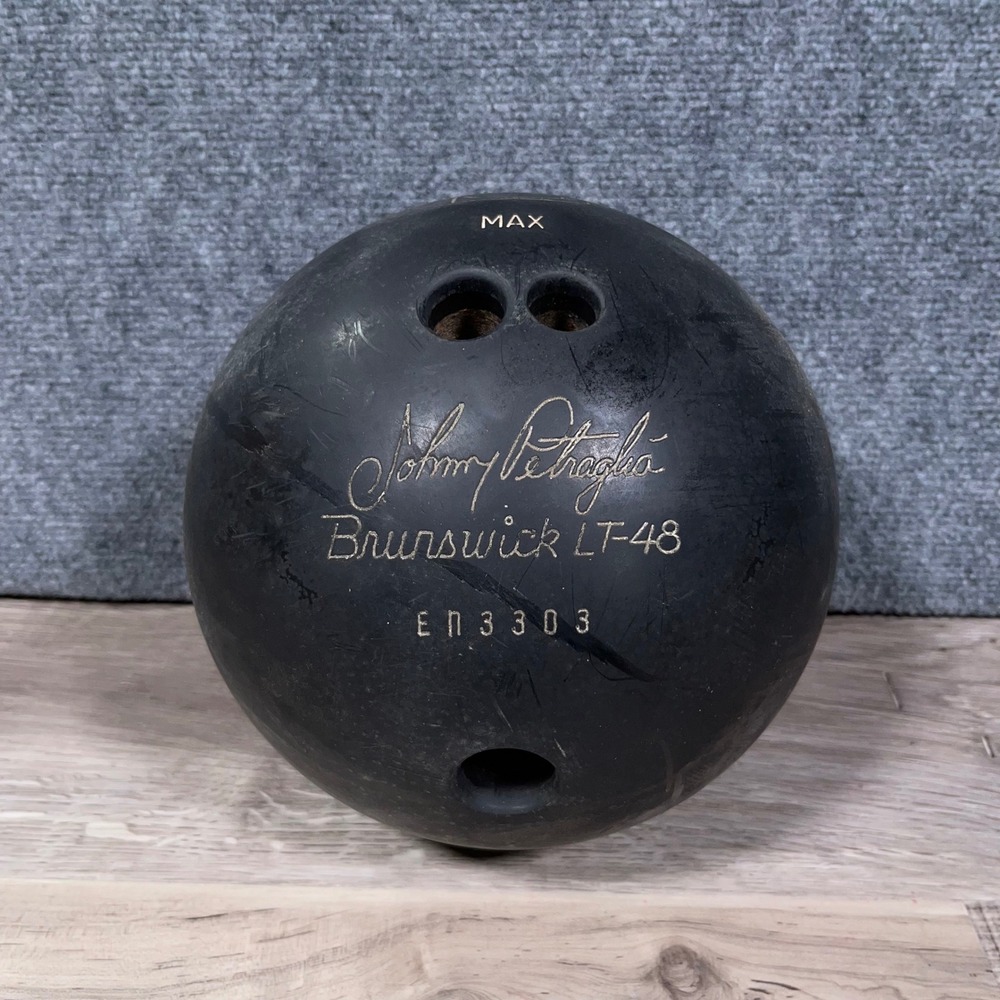 VTG 16LB Brunswick Johnny Petraglia LT-48 Bowling Ball Adult Serial EN3303 Black